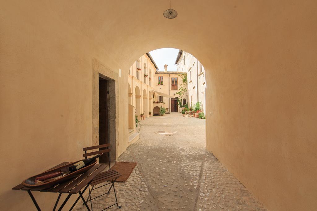 Casa Rosati Hotel Fontecchio Esterno foto